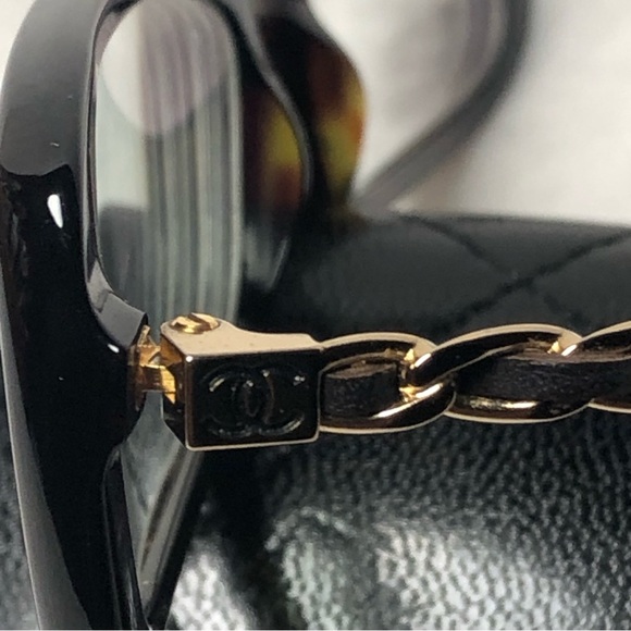 Chanel Authentic Tortoiseshell w/Leather Chain Arms Eyeglasses,Size-53•16•135 - Picture 14 of 14